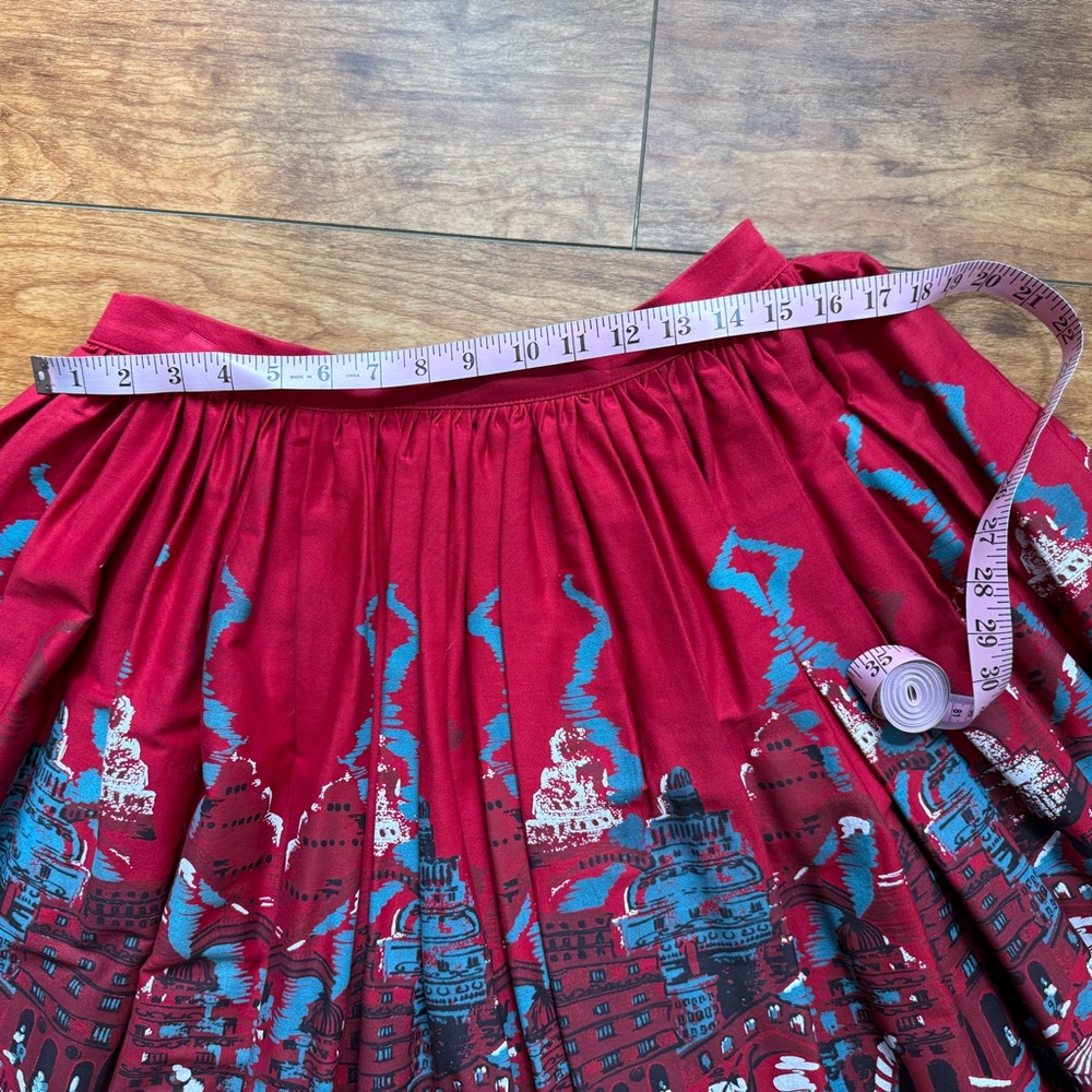 🇮🇹 Pinup Couture Italian Pinup Circle Skirt Pockets - Picture 8 of 10